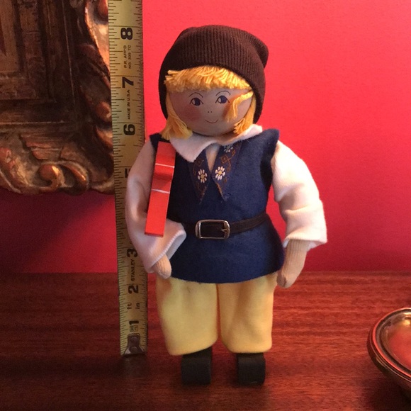 Vintage Butticki of Sweden Handmade Holding Red DalaHorse Toy - Picture 12 of 12